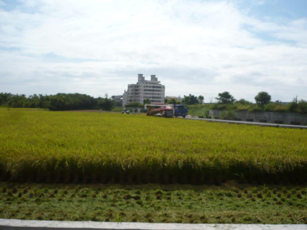 Yilan Xiang Feng Homestay อู่เจี๋ย ภายนอก รูปภาพ