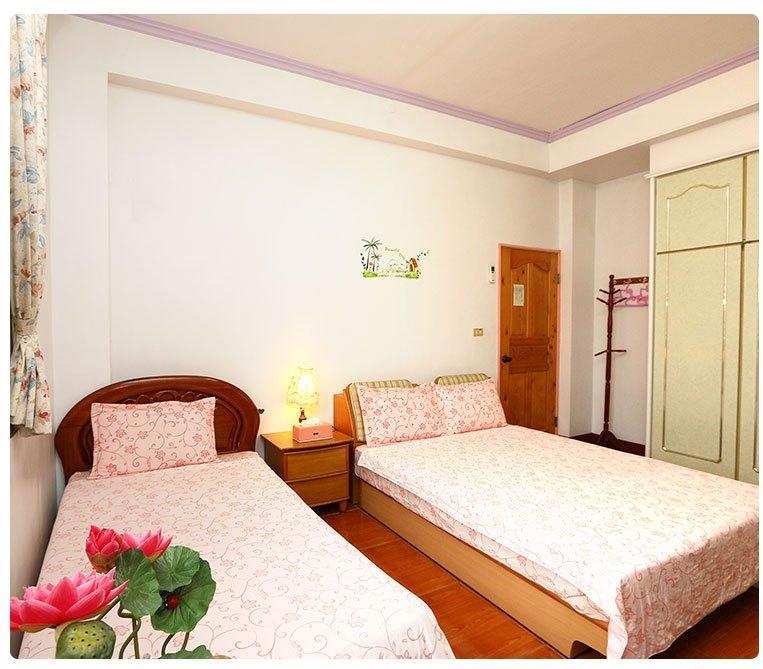 Yilan Xiang Feng Homestay อู่เจี๋ย ภายนอก รูปภาพ