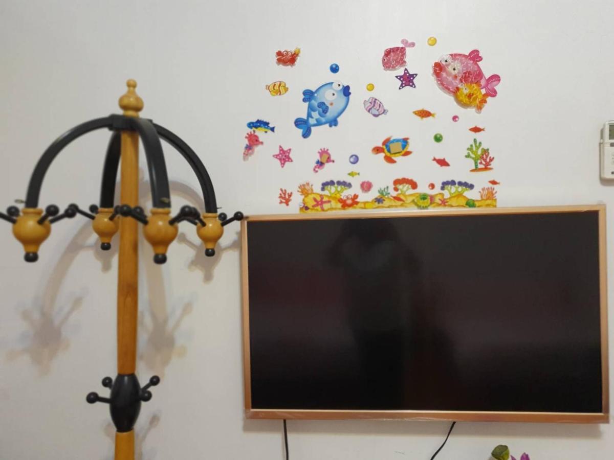 Yilan Xiang Feng Homestay อู่เจี๋ย ภายนอก รูปภาพ